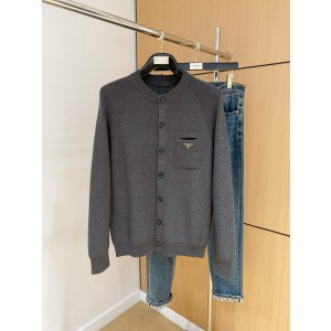 프라다 남자 가디건