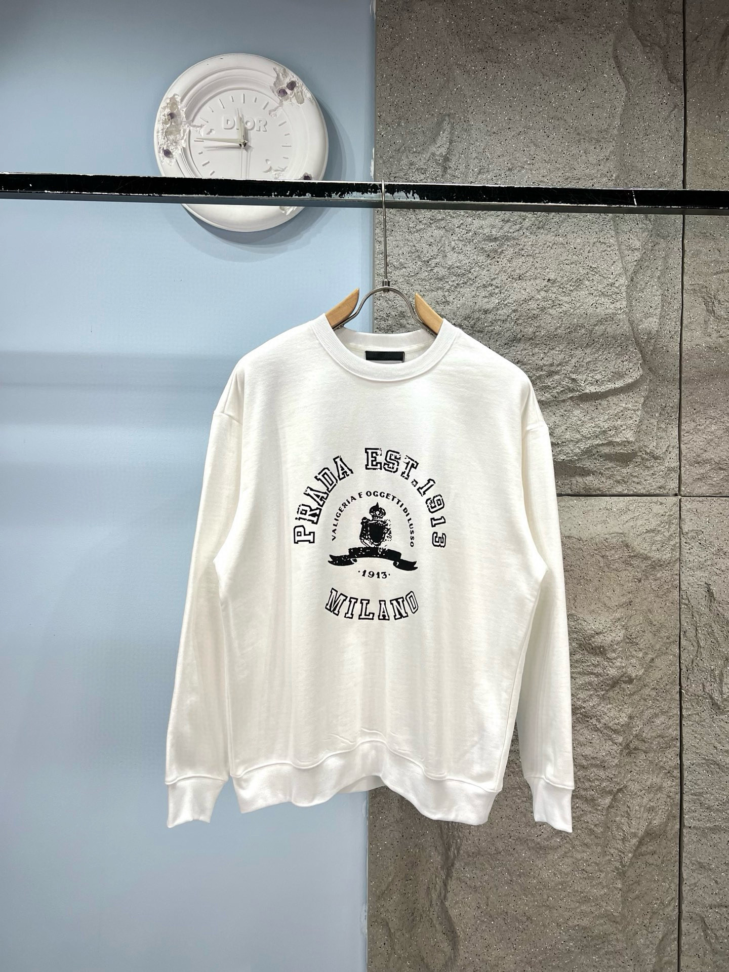 프라다 남자 가디건