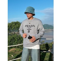 프라다 남자 니트