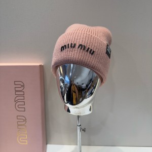 미우미우 겨울 모자