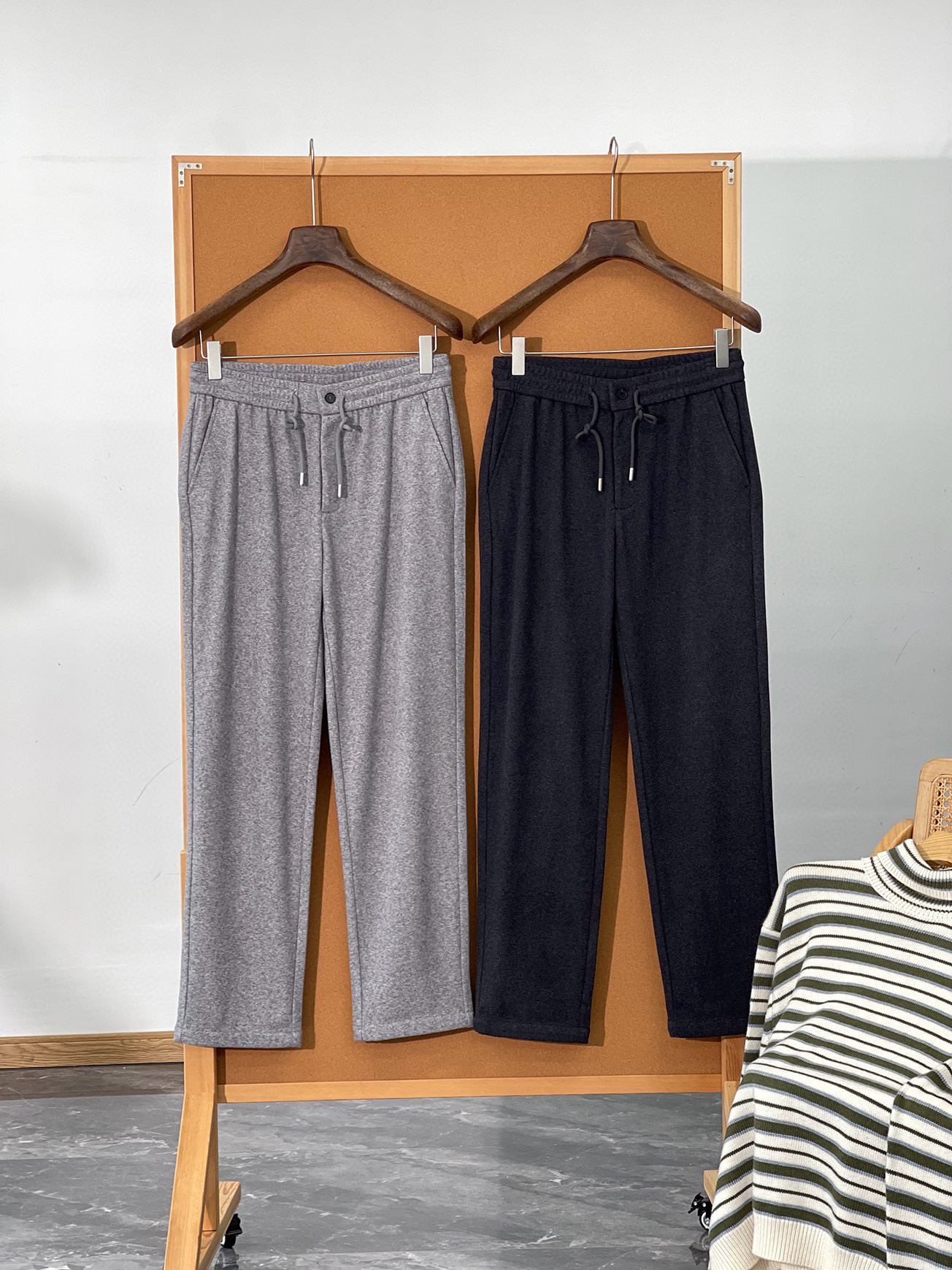 보테가베네타  2컬러 남자 바지