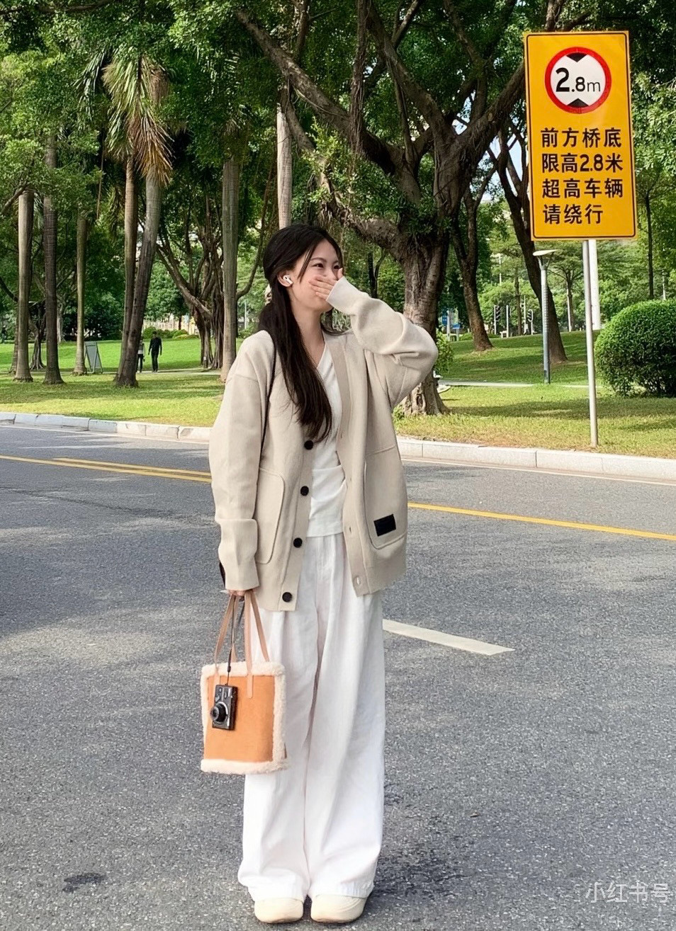 루이비통 여자 가디건